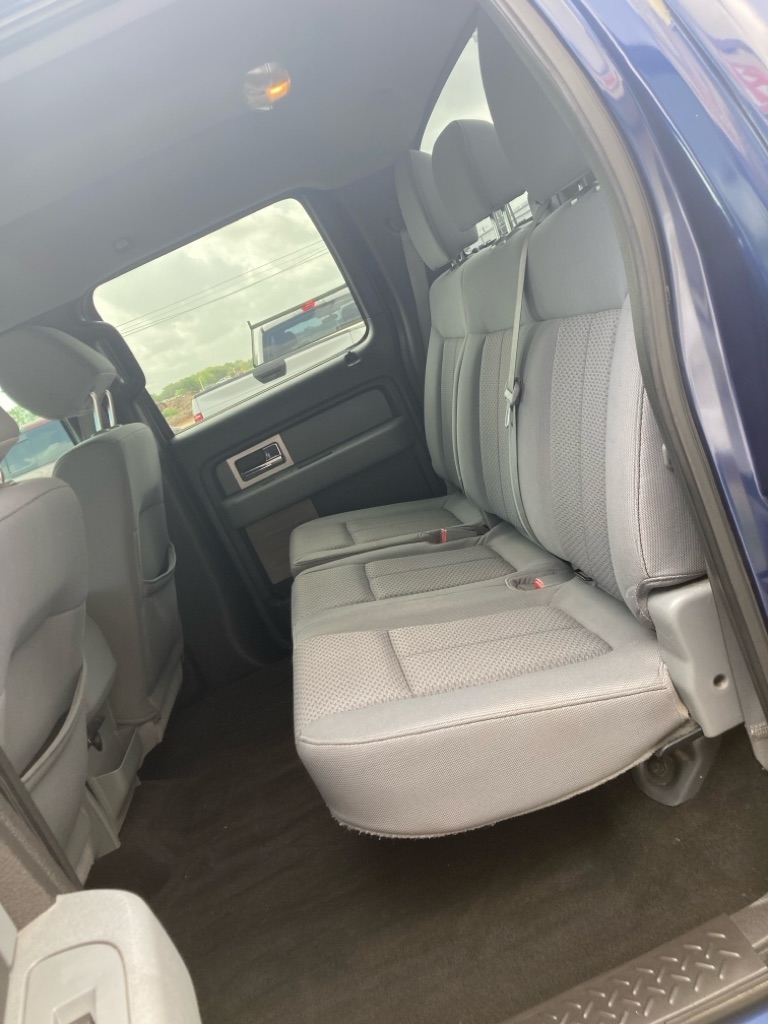 Ford F-150 XL SuperCrew 5.5-ft. Bed 2WD 2012