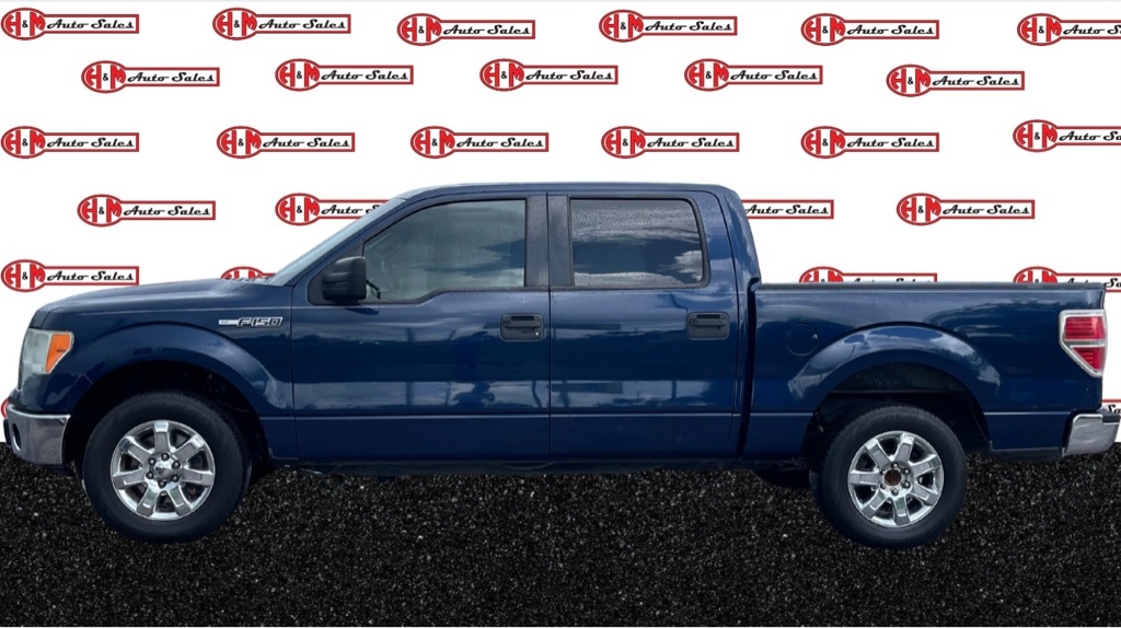 Ford F-150 XL SuperCrew 5.5-ft. Bed 2WD 2012