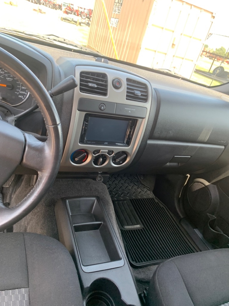 Chevrolet Colorado 2LT Crew Cab 2WD 2011