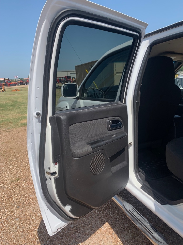 Chevrolet Colorado 2LT Crew Cab 2WD 2011