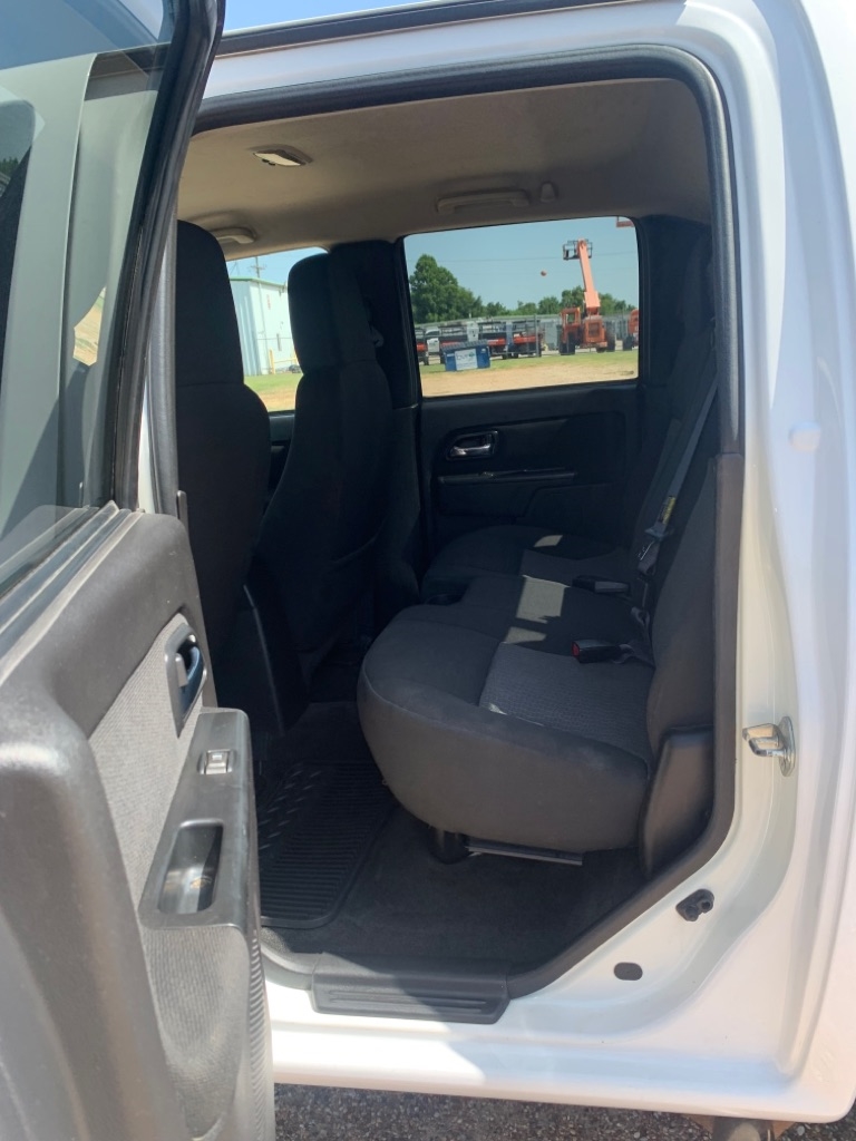 Chevrolet Colorado 2LT Crew Cab 2WD 2011