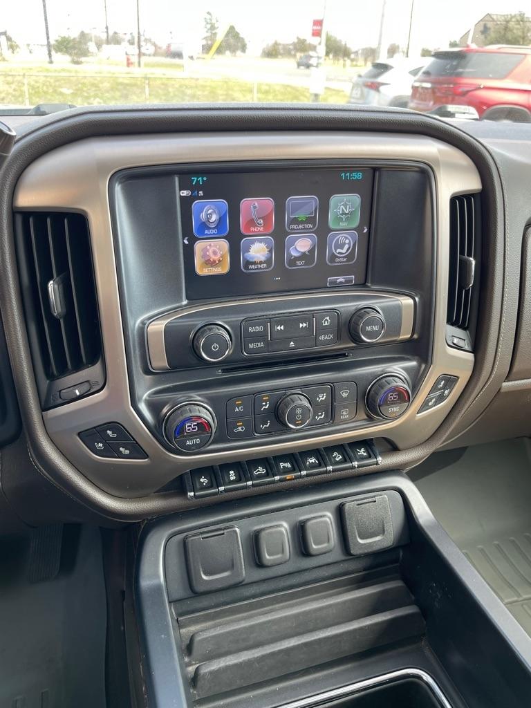 GMC Sierra 1500 Denali Crew Cab 4WD SWB 2017