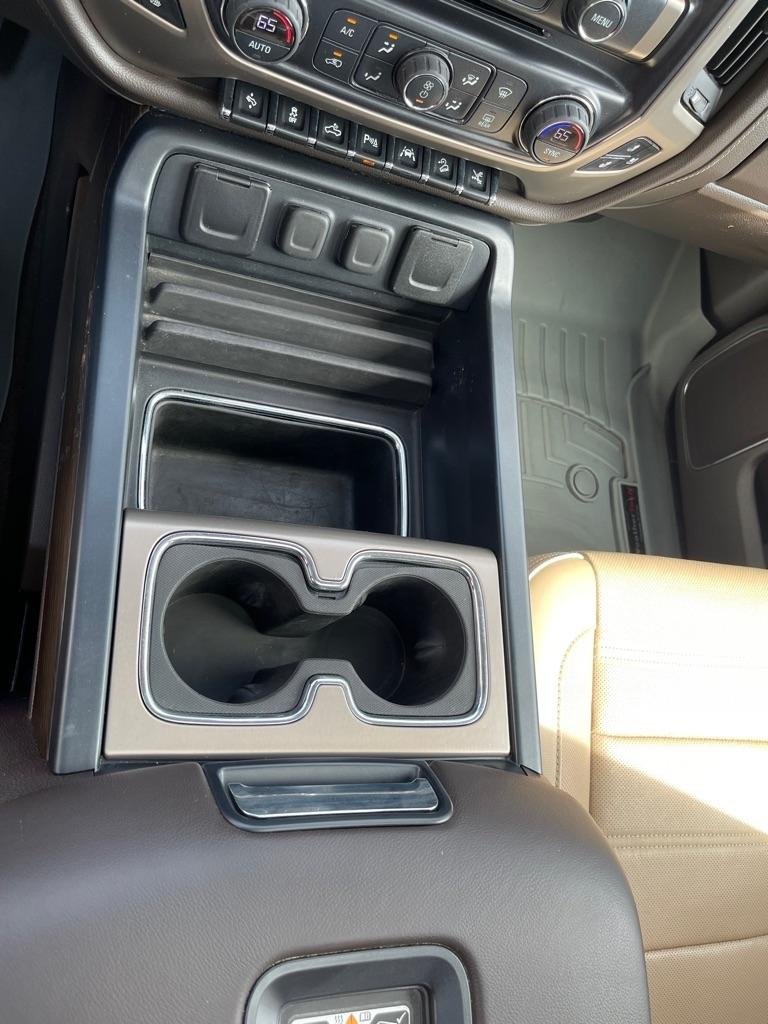 GMC Sierra 1500 Denali Crew Cab 4WD SWB 2017