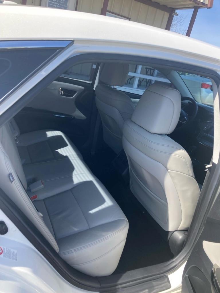 Toyota Avalon XLE 2016