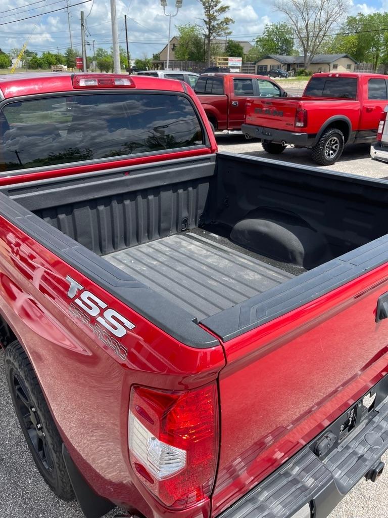 Toyota Tundra SR5 5.7L V8 CrewMax 2WD 2019
