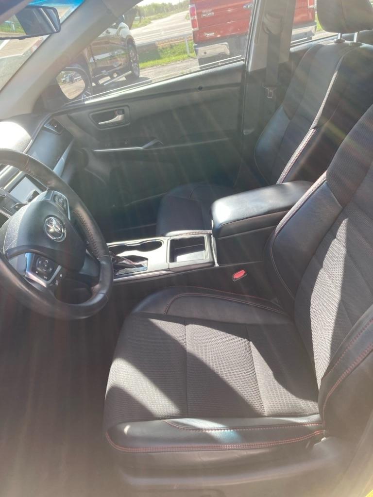 Toyota Camry LE 2017