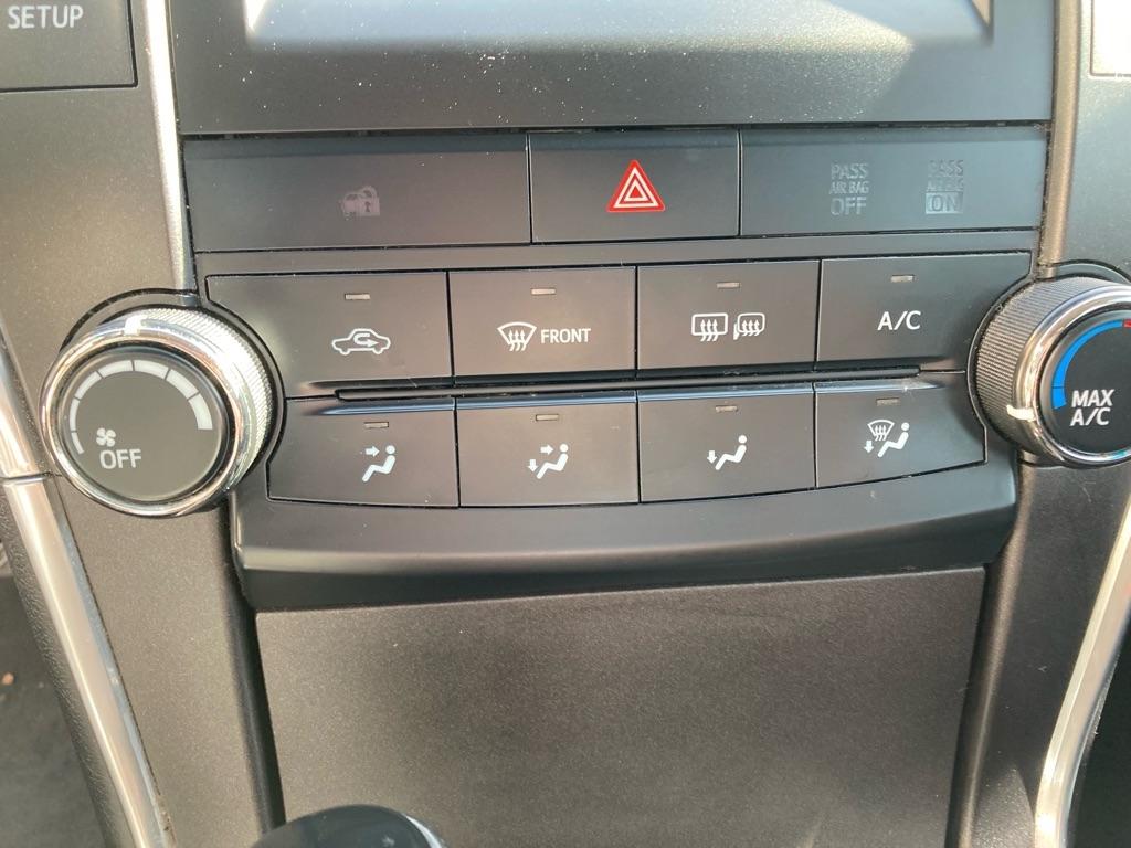 Toyota Camry LE 2017