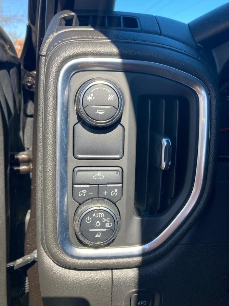 Chevrolet Silverado 1500 LT Crew Cab 2WD 2019