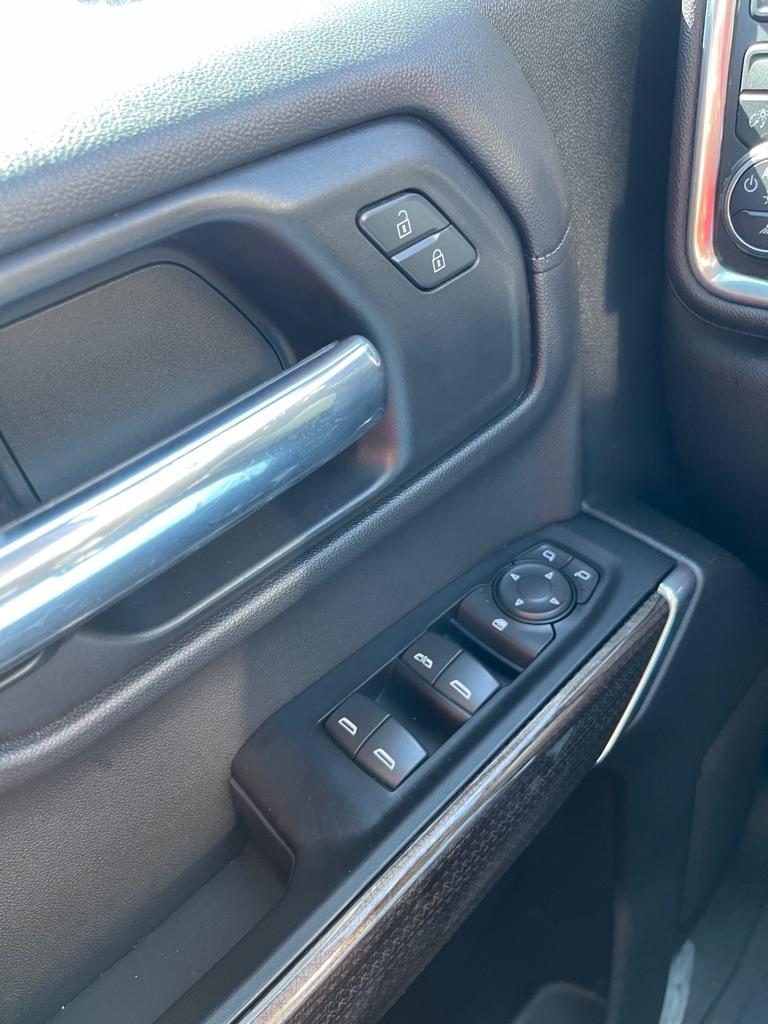 Chevrolet Silverado 1500 LT Crew Cab 2WD 2019