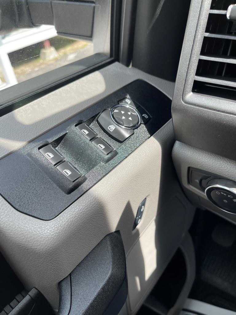 Ford F-250 SD XL Crew Cab 2WD 2018