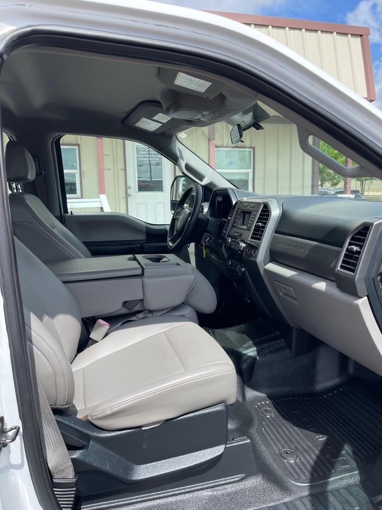 Ford F-250 SD XL Crew Cab 2WD 2018