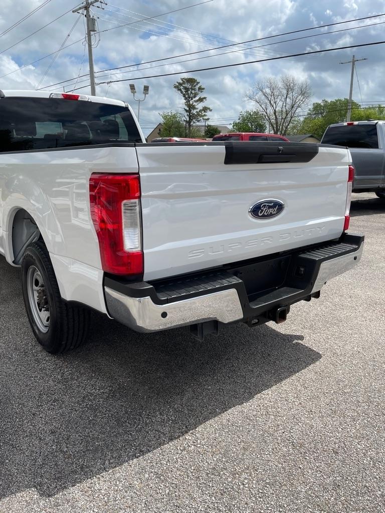 Ford F-250 SD XL Crew Cab 2WD 2018