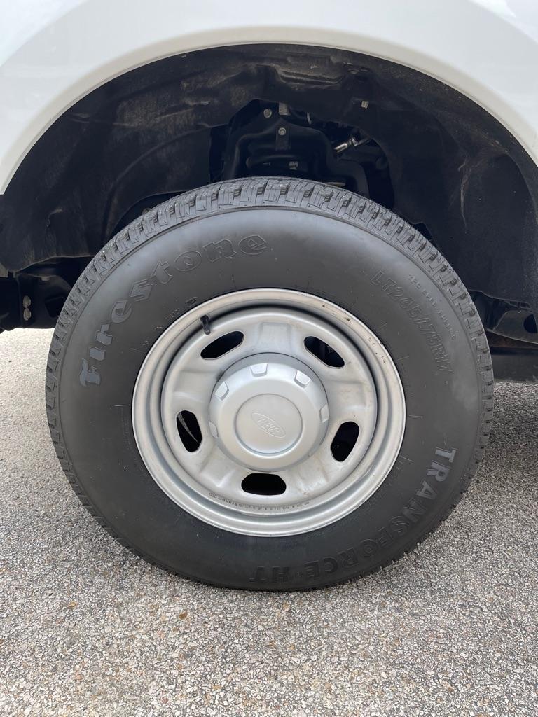 Ford F-250 SD XL Crew Cab 2WD 2018