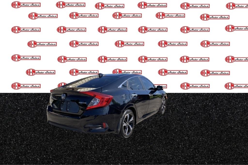 Honda Civic Touring Sedan CVT 2016