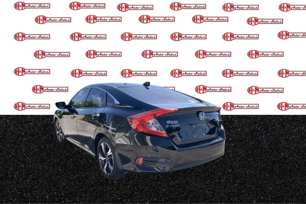 Honda Civic Touring Sedan CVT 2016