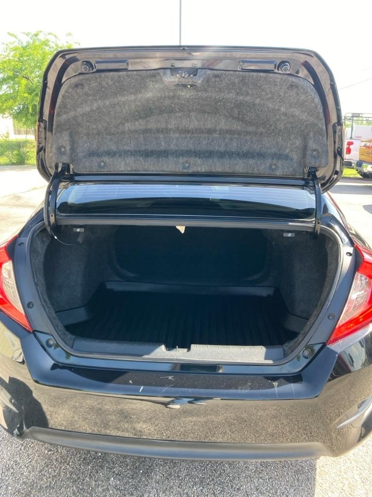 Honda Civic Touring Sedan CVT 2016