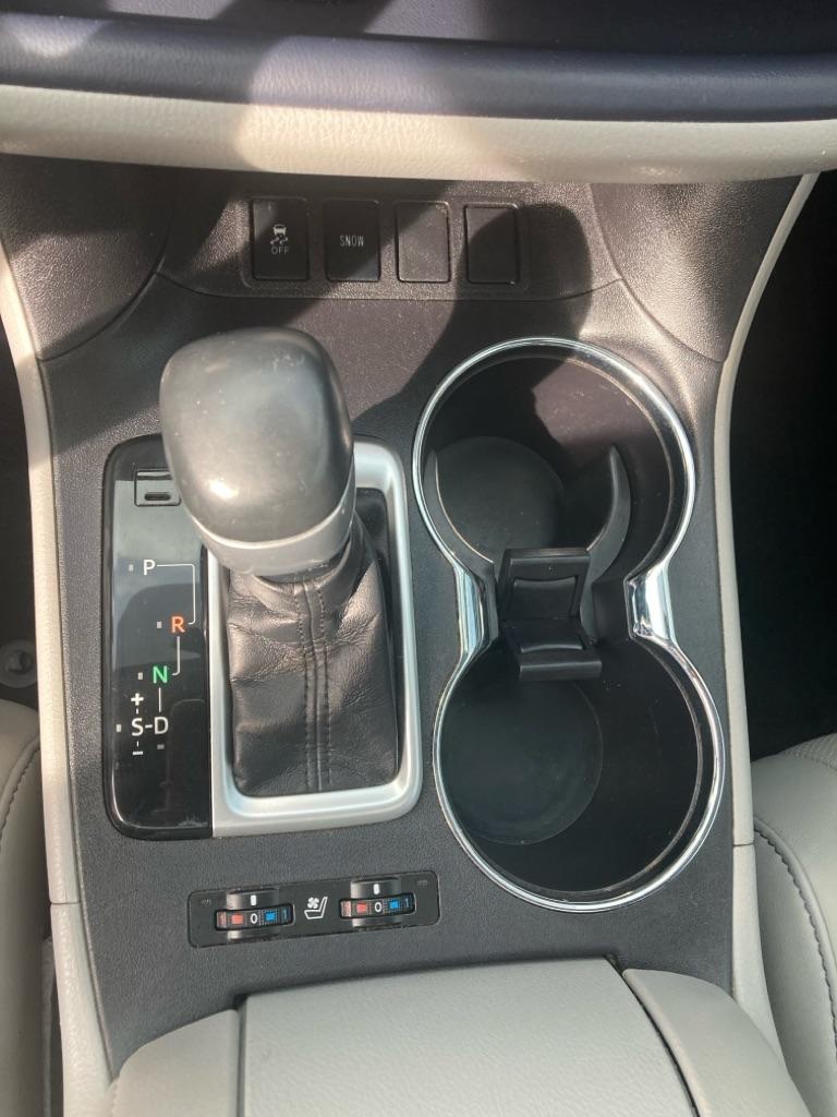 Toyota Highlander Limited FWD V6 2018