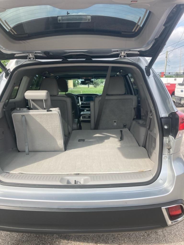Toyota Highlander Limited FWD V6 2018