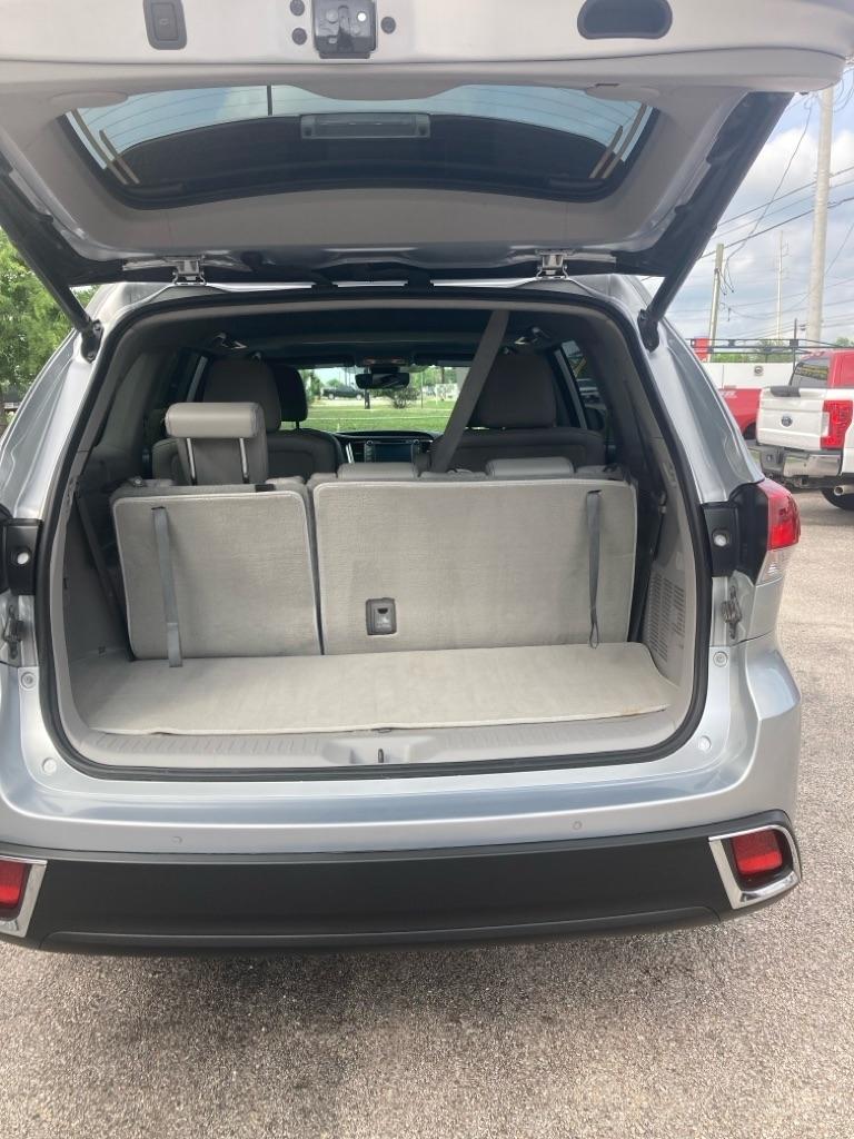 Toyota Highlander Limited FWD V6 2018