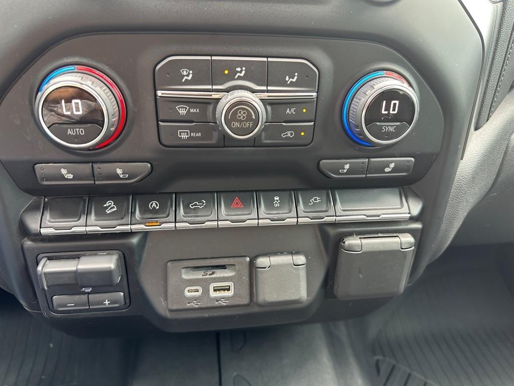 Chevrolet Silverado 1500 1LT Crew Cab 4WD 2020