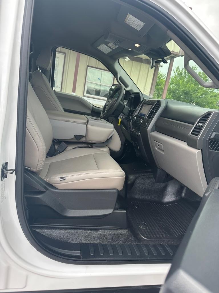 Ford F-350 SD XL Crew Cab Long Bed DRW 4WD 2021