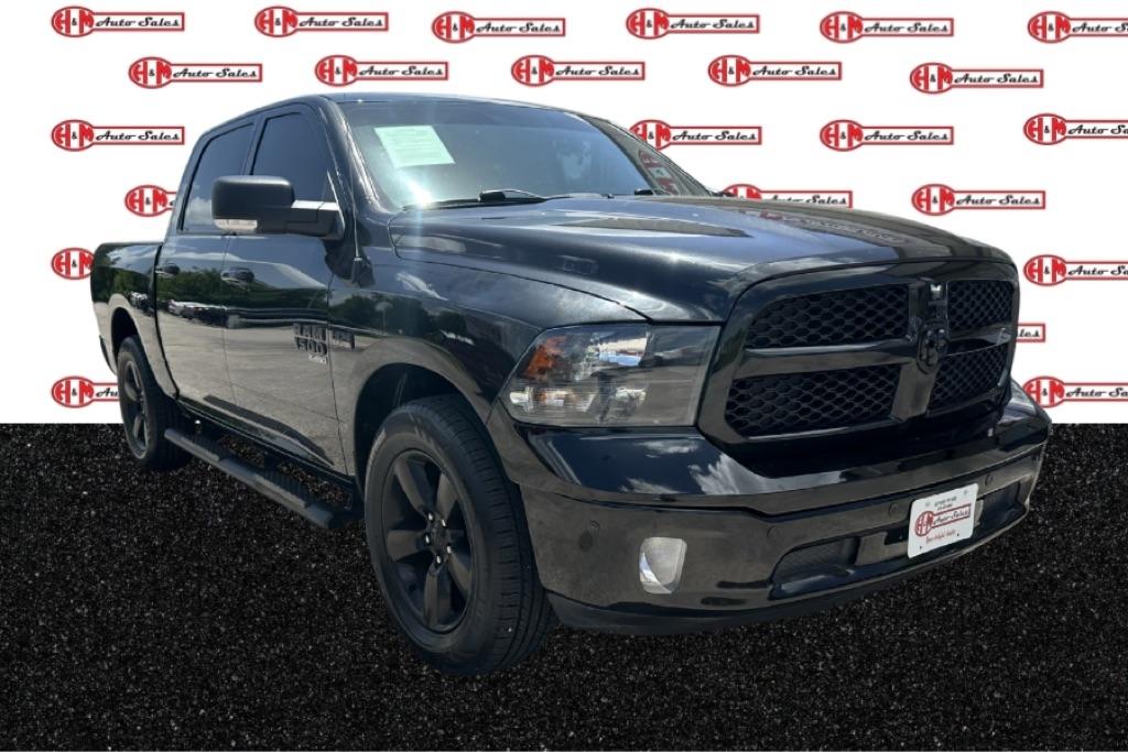 2019 RAM 1500 Classic Tradesman Crew Cab SWB 2WD