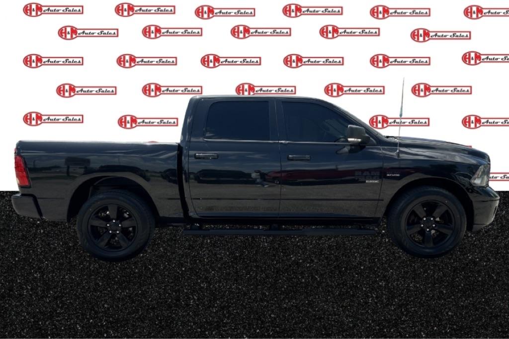 RAM 1500 Classic Tradesman Crew Cab SWB 2WD 2019