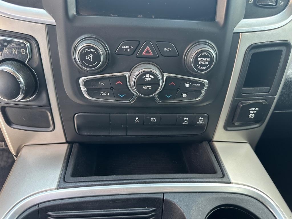RAM 1500 Classic Tradesman Crew Cab SWB 2WD 2019