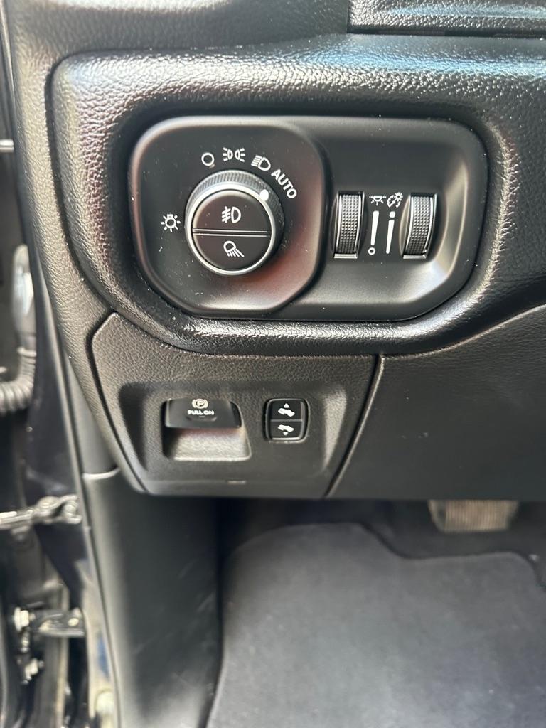 RAM 1500 Big Horn Crew Cab SWB 2WD 2019