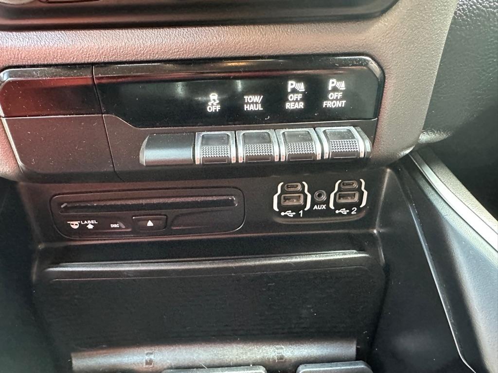 RAM 1500 Big Horn Crew Cab SWB 2WD 2019