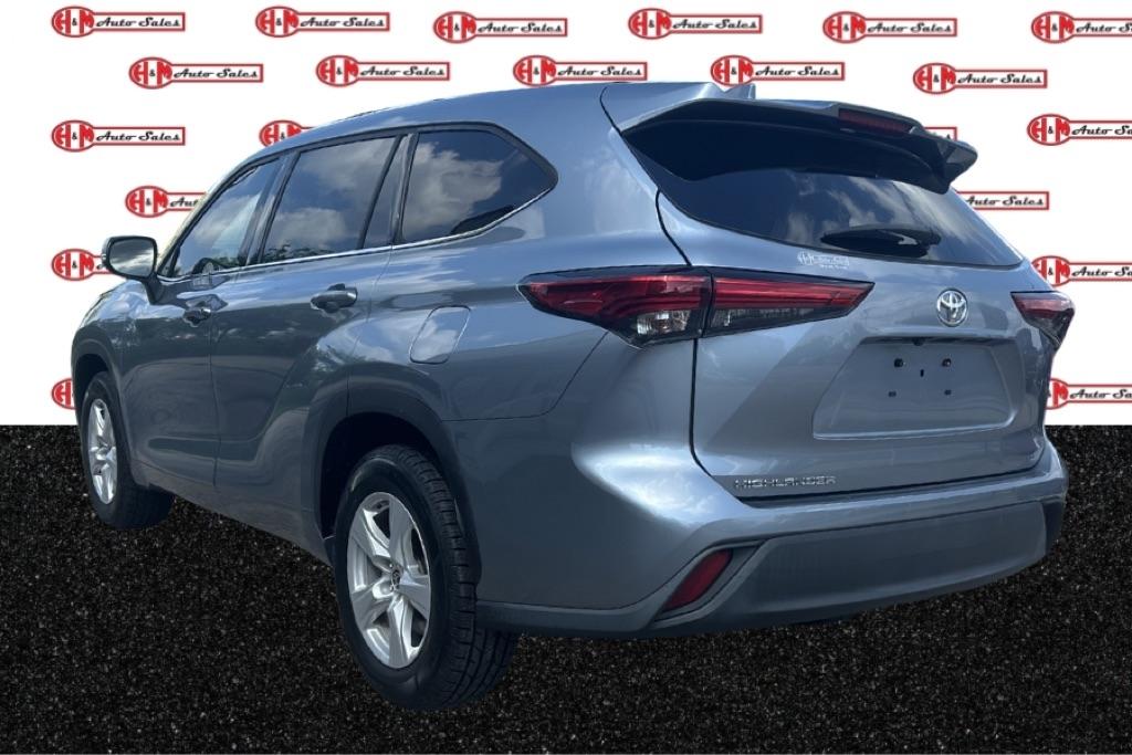 Toyota Highlander LE FWD V6 2020