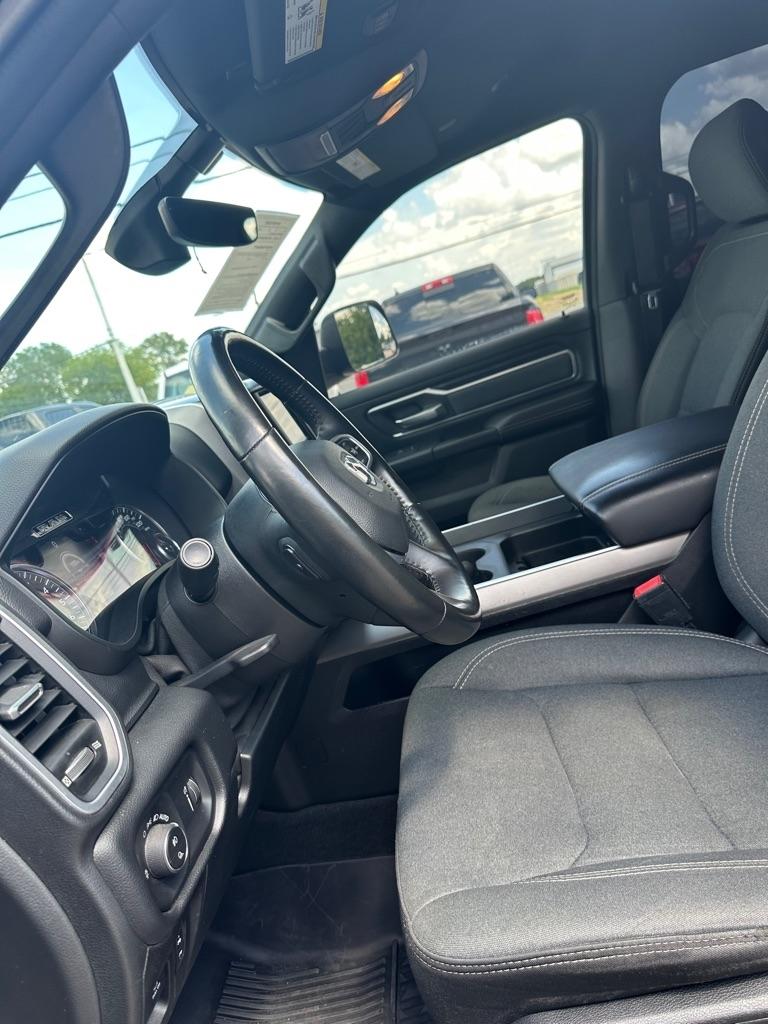 RAM 1500 Big Horn Quad Cab 2WD 2021