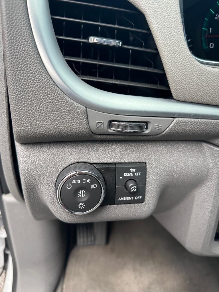 Chevrolet Traverse 2LT FWD 2016