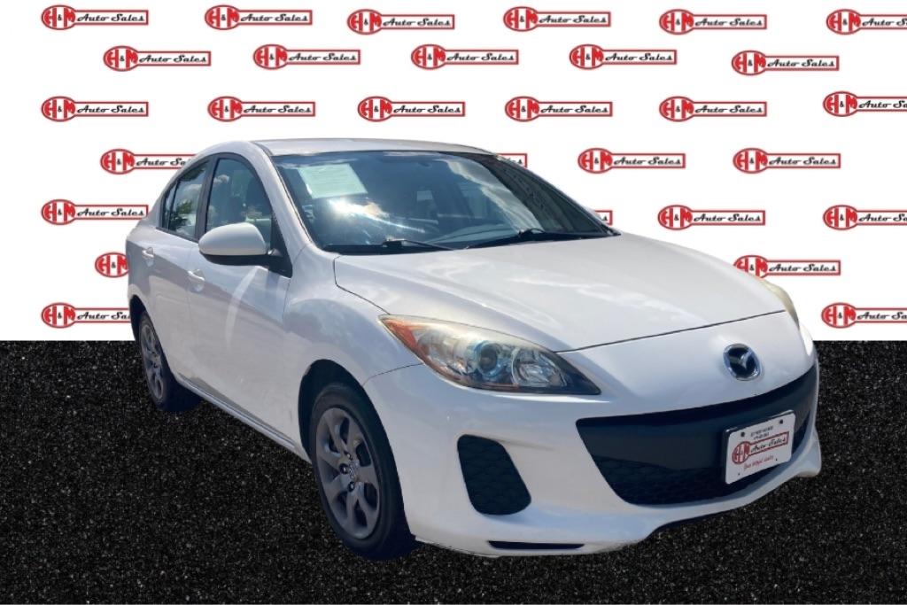 2013 Mazda MAZDA3 i Sport 4-Door