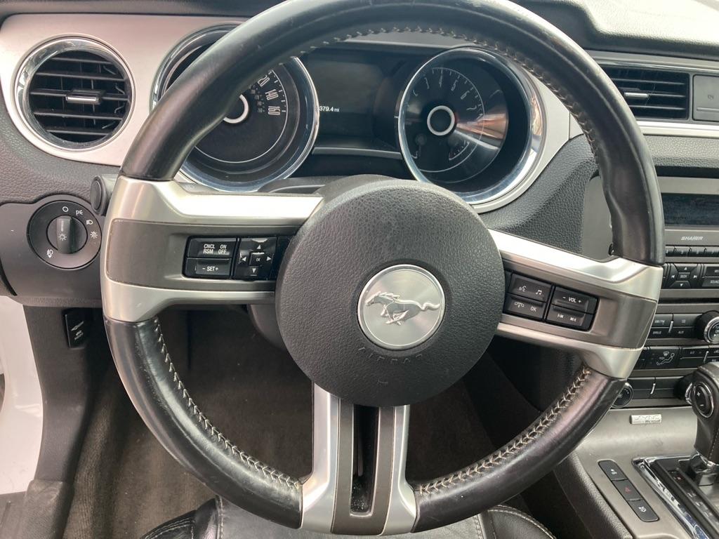 Ford Mustang V6 Coupe 2014