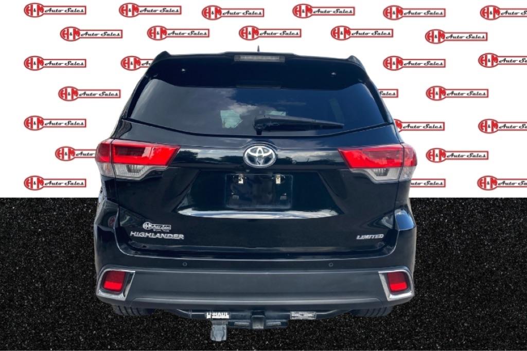 Toyota Highlander Limited FWD V6 2017