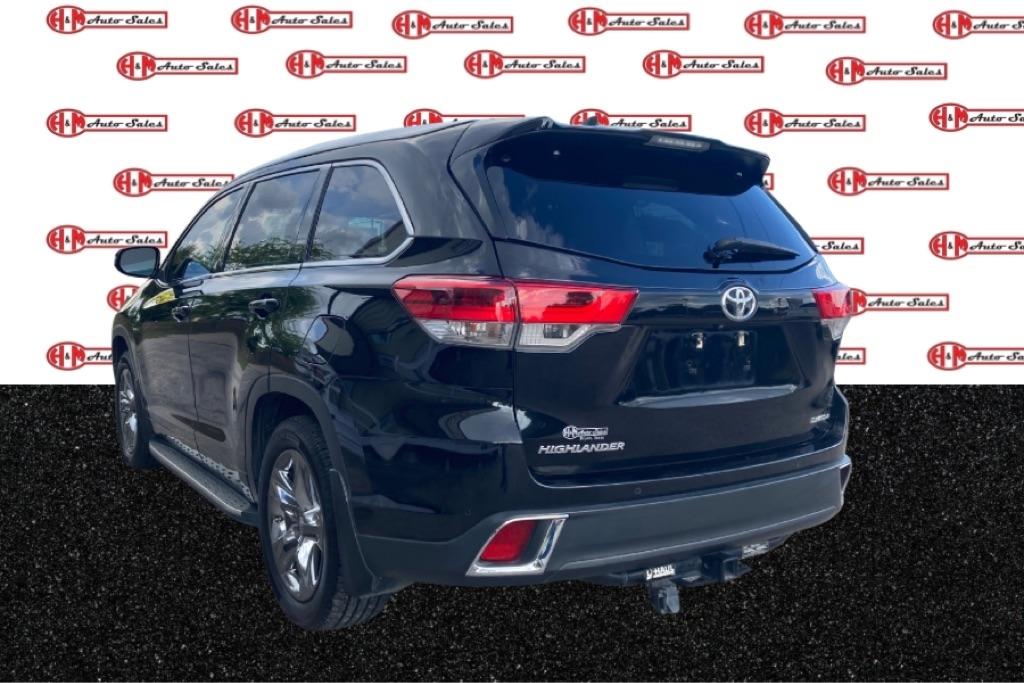 Toyota Highlander Limited FWD V6 2017