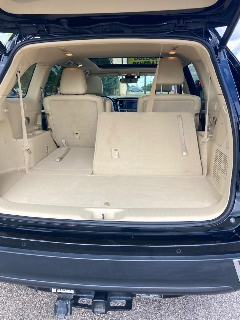 Toyota Highlander Limited FWD V6 2017