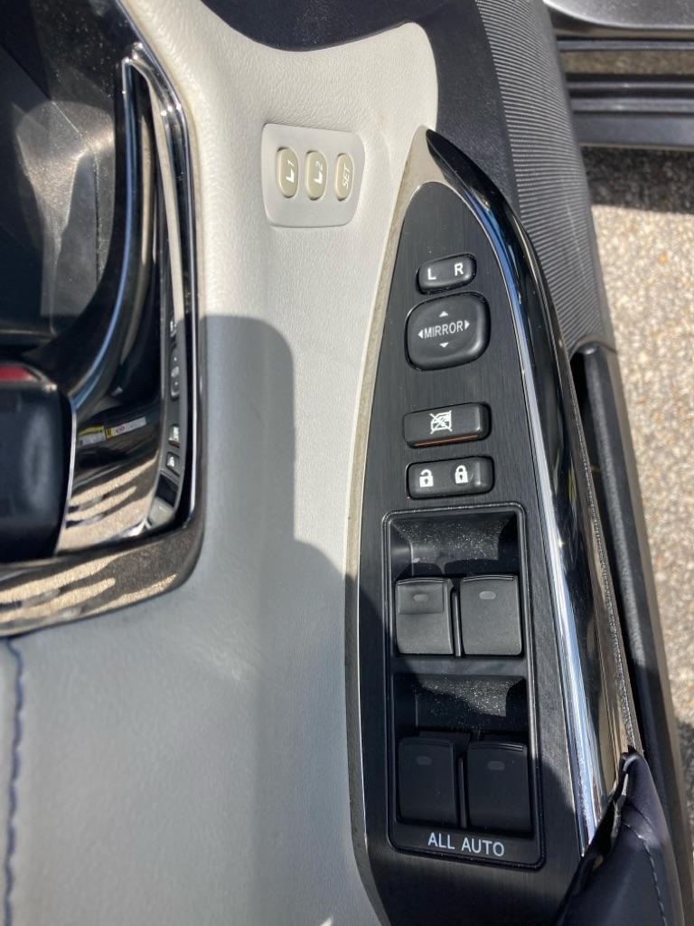 Toyota Avalon Limited 2013