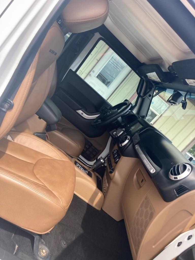 Jeep Wrangler Unlimited Rubicon 4WD 2014