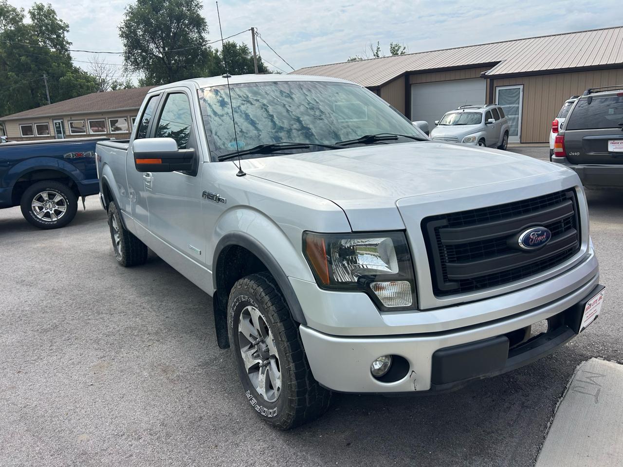 Ford F-150 4WD SuperCab 133" FX4 2013