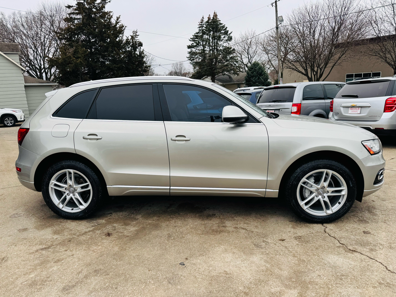 Audi Q5 2.0 quattro Premium 2014