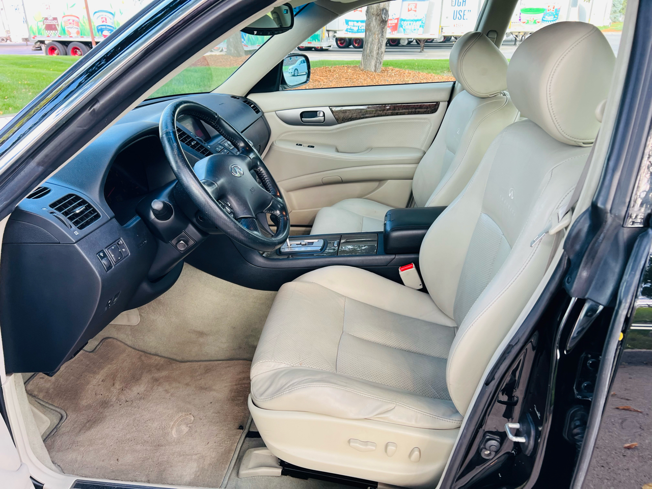 2003 Infiniti M45 photo 7