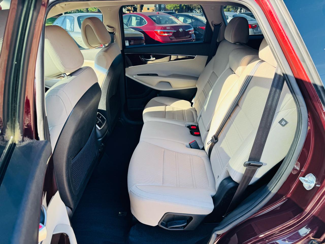 Kia Sorento LX V6 AWD 2016