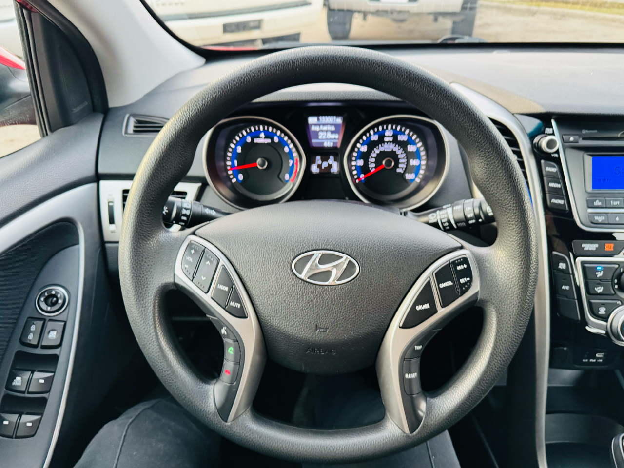 Hyundai Elantra GT A/T 2017