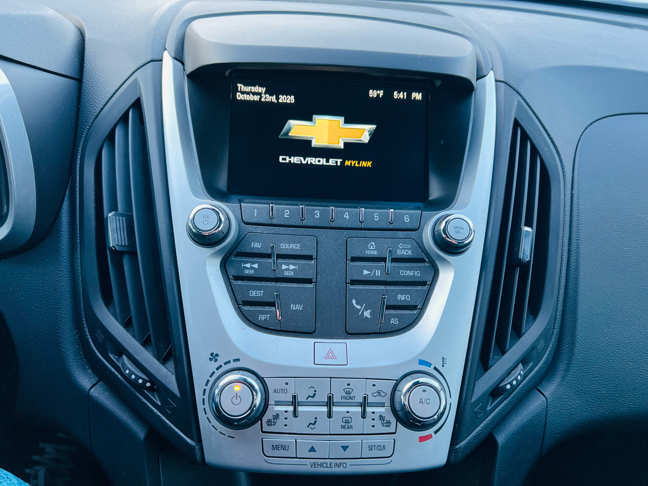 Chevrolet Equinox LT AWD 2017 Chevrolet Equinox LT AWD 2017