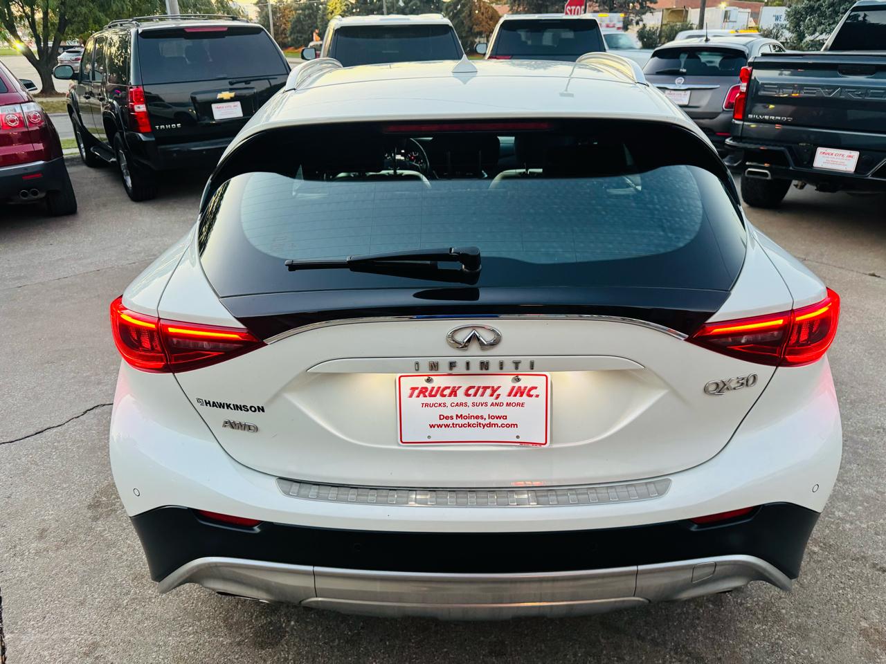 Infiniti QX30 Luxury AWD 2018