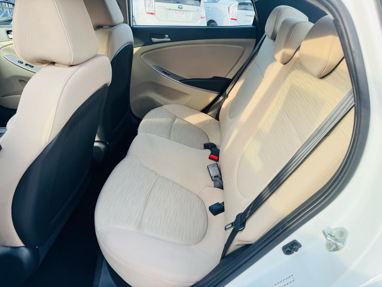 Hyundai Accent SE 4-Door 6A 2017