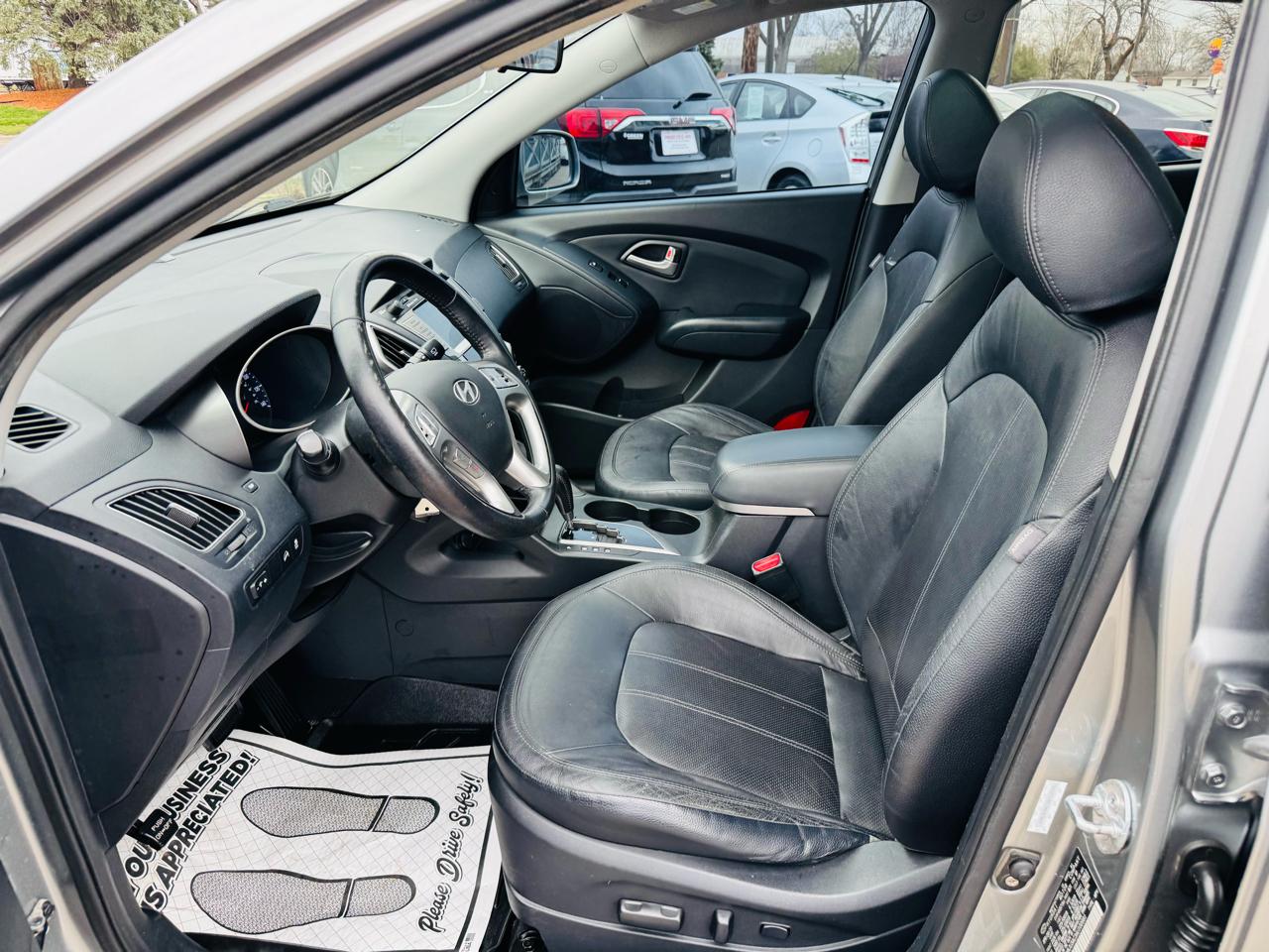 Hyundai Tucson GLS 2WD 2010