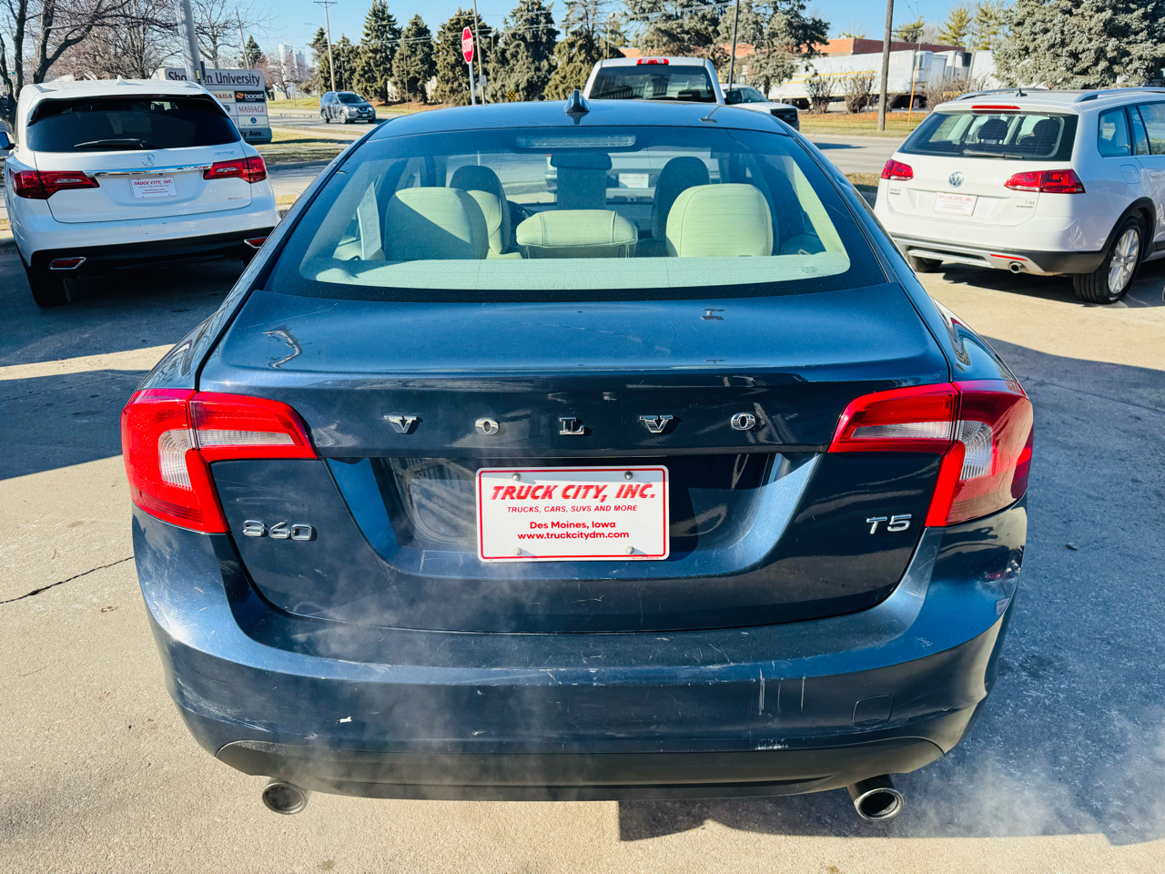 Volvo S60 2015.5 4dr Sdn T5 Premier AWD 2013